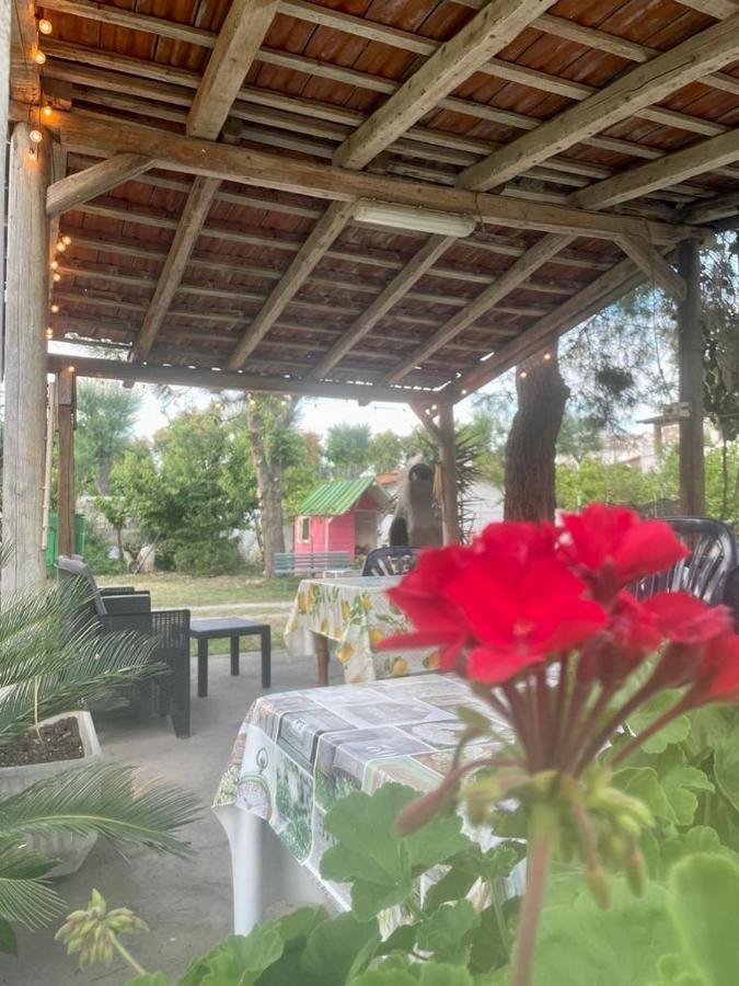Tosk House 2 Apartment Пешичи Екстериор снимка